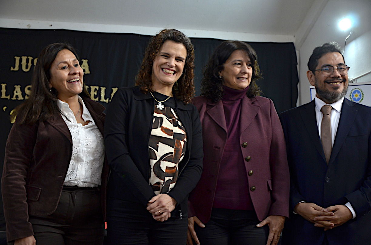 Fotografía: La jueza de la Corte María Edit Nallim lanzó junto a la ministra de Educación  'La Justicia sale a las escuelas'