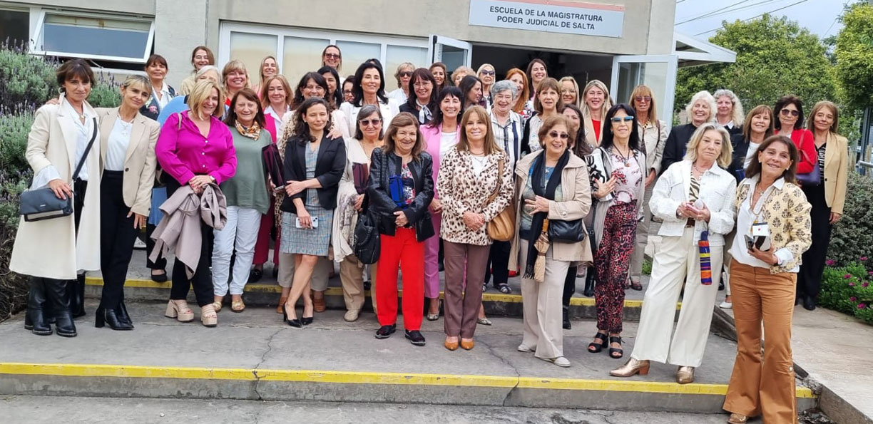 Fotografía: Conversatorio Mujeres en la Justicia: experiencias a través del tiempo