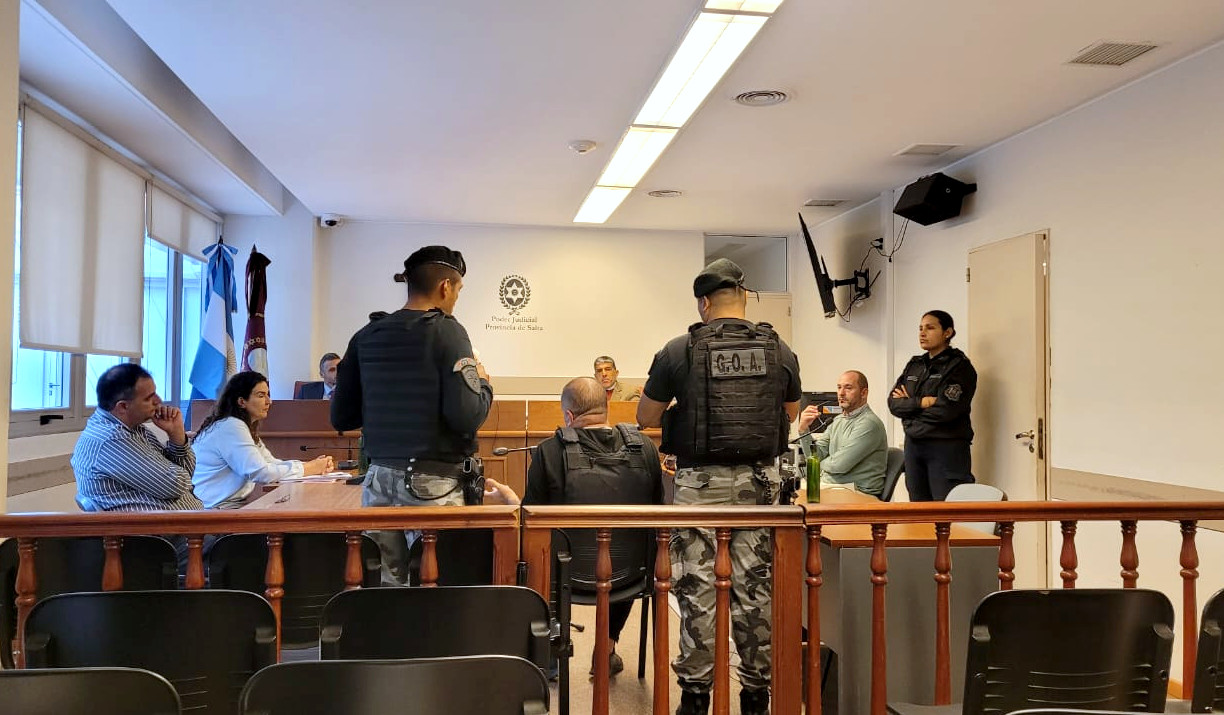 Fotografía: Desde el 29 de mayo, Cositorto y otros cuatro imputados serán juzgados en Salta por estafas reiteradas